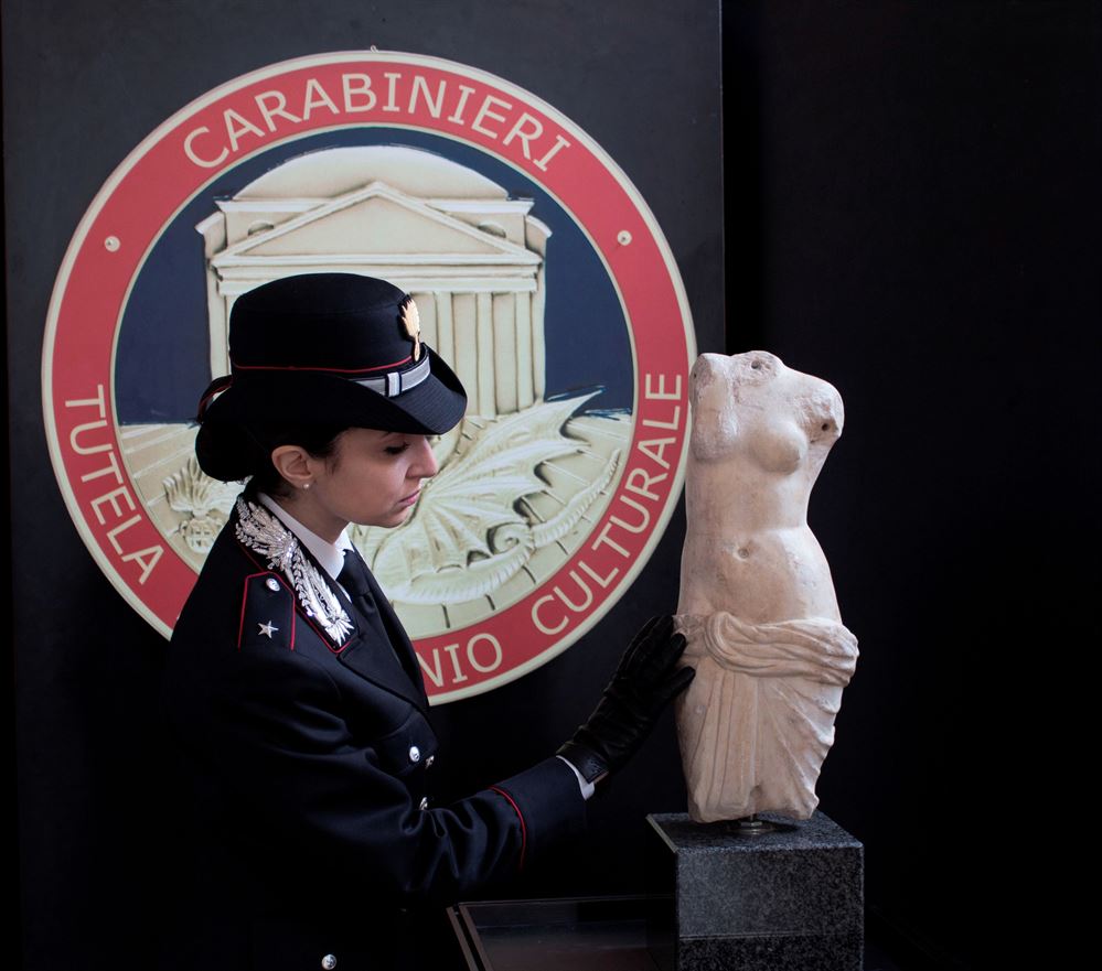 La dea dell’amore Afrodite torna in Italia. La scultura era stata rubata nel 2011 dall’Università di Foggia