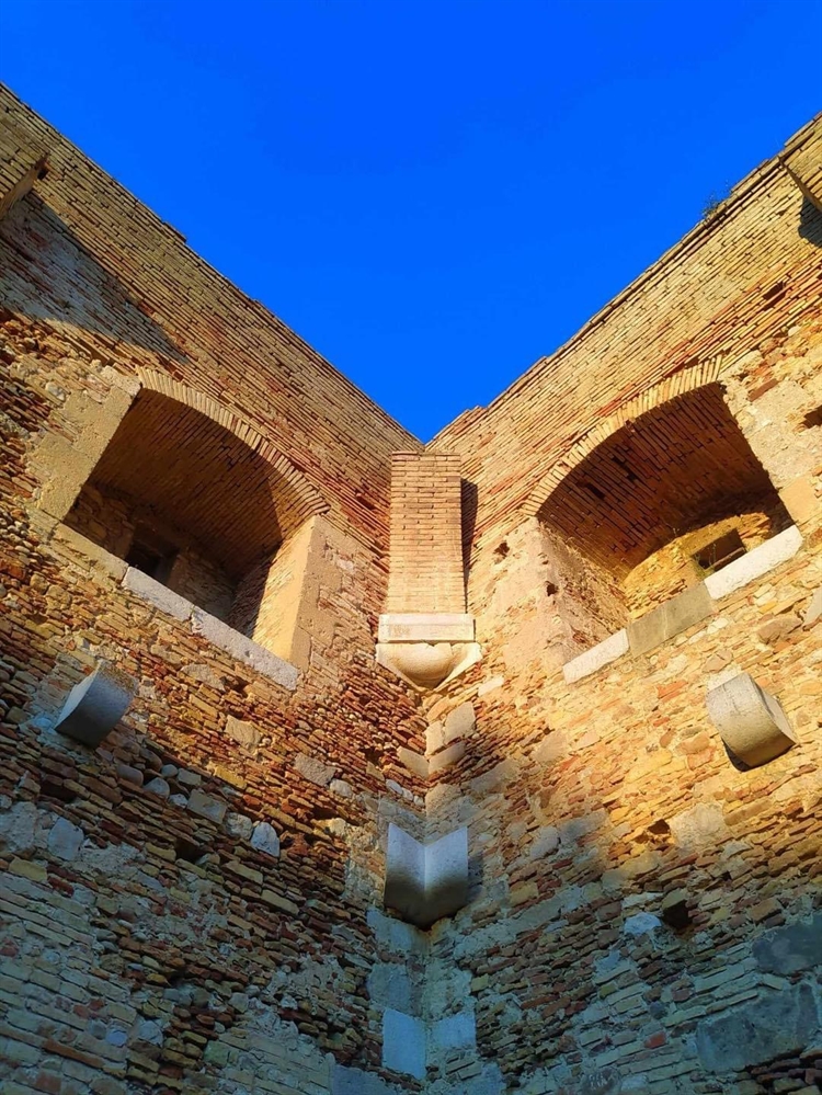 Il Castello - foto di Michela Maresca