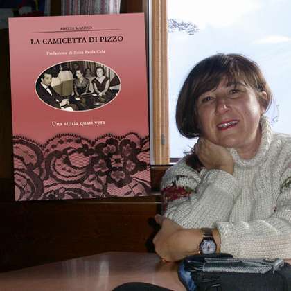 L'autrice lucerina Adelia Mazzeo presenta 'La camicetta di pizzo', un incontro tra presente e passato