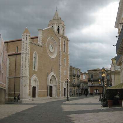 Il Duomo nella ‘top 3’ provinciale. Lucera-Trogir gemelle