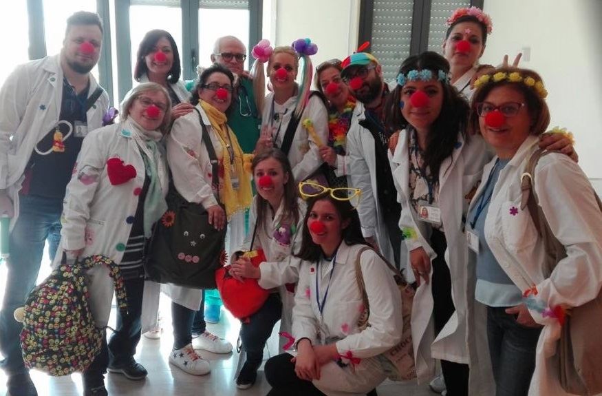 I clown dottori invadono l'ospedale Lastaria di Lucera
