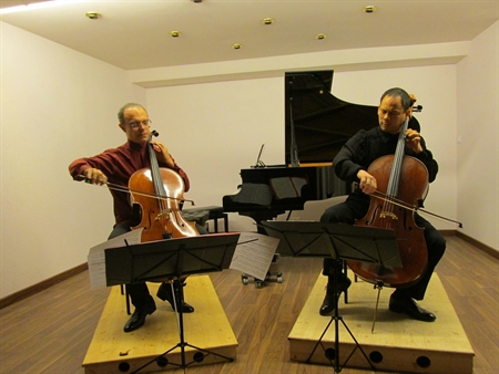 Nella Sala Paisiello a Lucera la star americana del violoncello Bion Tsang