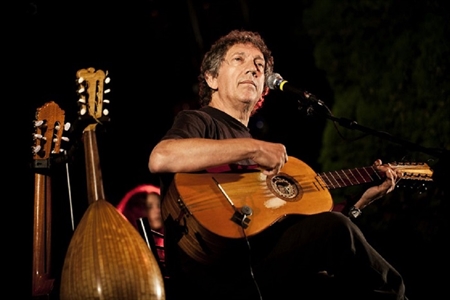 I Cantori di Carpino ed Eugenio Bennato con i Tarantapower il 2 agosto a Vico del Gargano