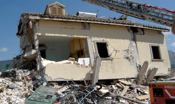 Edilizia in Crisi, Ma l'Italia Crolla?': a Villa Imperiale (Lucera) il corso organizzato dalla società CalcoloStrutture.com, sabato 27 Gennaio